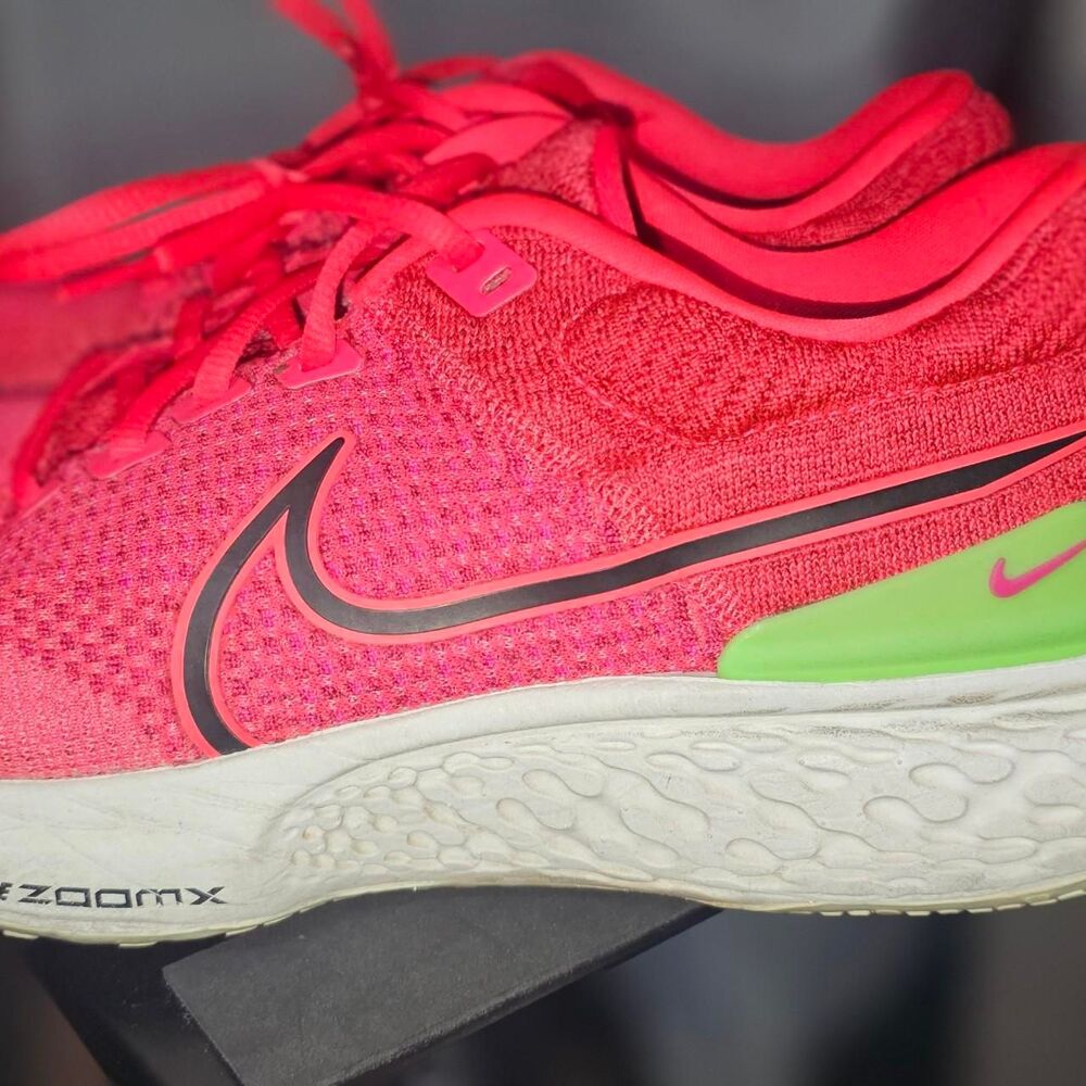 Nike Men's ‎ ZoomX Invincible Run Flyknit 2